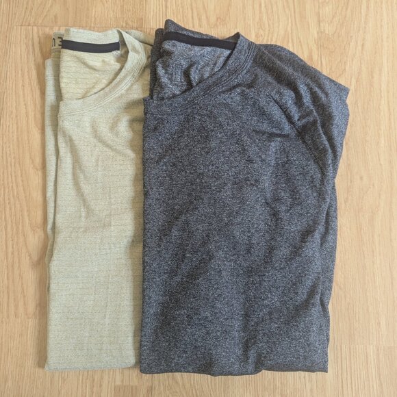 2x Lululemon Drysense Short Sleeve Shirts - Two Large size t-shirts - Picture 1 of 6